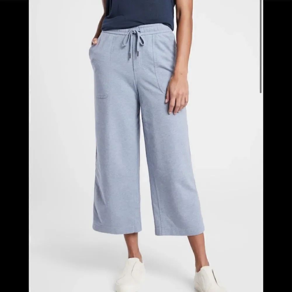 Athleta Farallon Heathered Wide Leg Crop